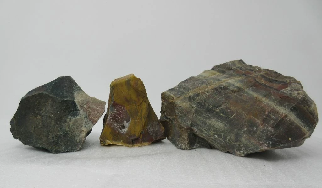 Grün-brauner Jasper Unterschiedliche Farb- Und Form-Spektren Per 1kg 3 Grün-brauner Jasper Unterschiedliche Farb- Und Form-Spektren Per 1kg